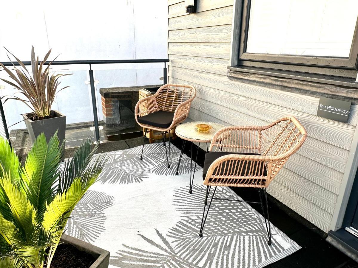 A Cozy Hideaway With Balcony - Close To Beach Bournemouth Dış mekan fotoğraf
